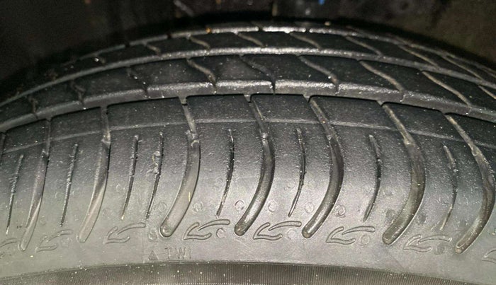 2024 Maruti New Wagon-R ZXI 1.2, Petrol, Manual, 4,944 km, Left Front Tyre Tread