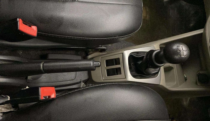2016 Maruti Alto K10 VXI, Petrol, Manual, 25,305 km, Gear Lever