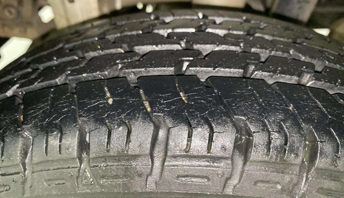 2016 Maruti Alto K10 VXI, Petrol, Manual, 25,305 km, Right Rear Tyre Tread