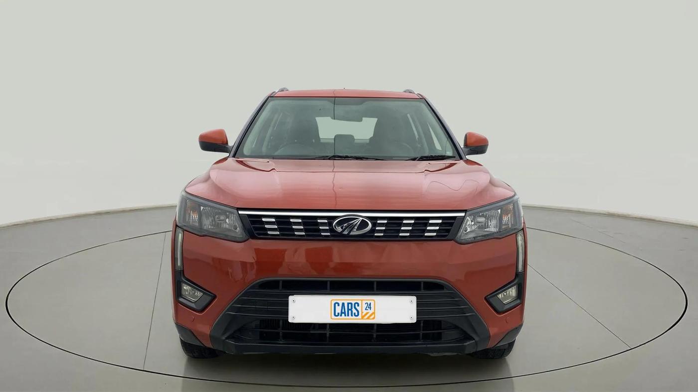 2019 Mahindra XUV300 W6 1.2 PETROL, Petrol, Manual, 62,689 km, Front