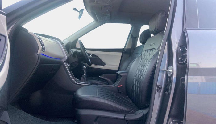 2022 Hyundai Creta SX EXECUTIVE 1.5 PETROL, Petrol, Manual, 48,995 km, Right Side Front Door Cabin