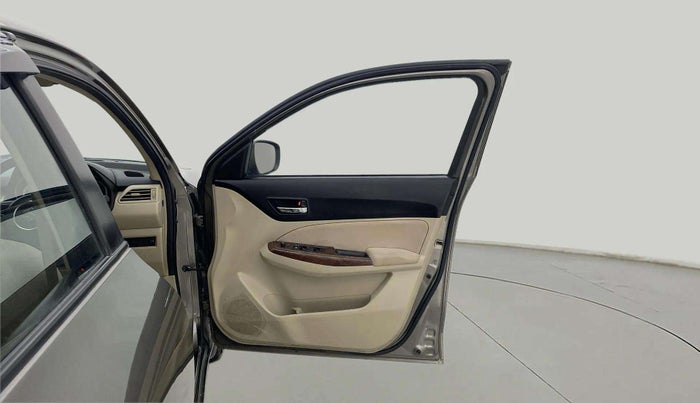 2018 Maruti Dzire VXI, Petrol, Manual, 31,819 km, RHS Front Door