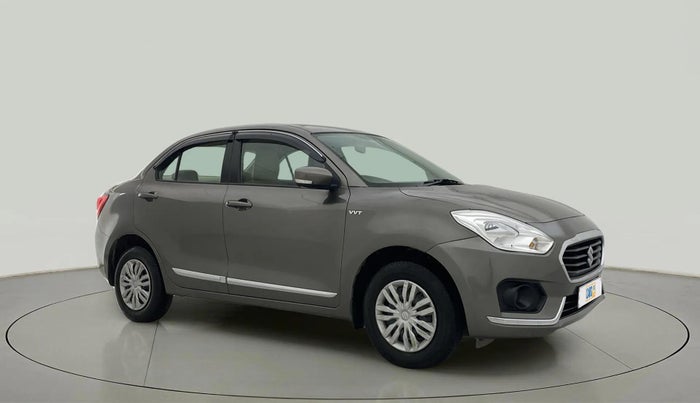 2018 Maruti Dzire VXI, Petrol, Manual, 31,819 km, Right Front Diagonal