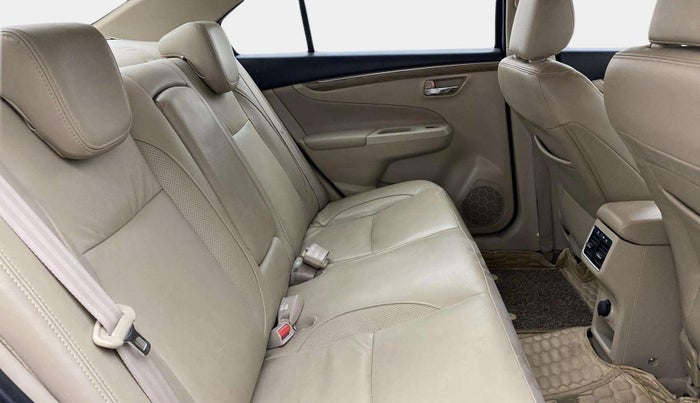 2019 Maruti Ciaz ALPHA  AT 1.5 SHVS PETROL, Petrol, Automatic, 70,737 km, Right Side Rear Door Cabin