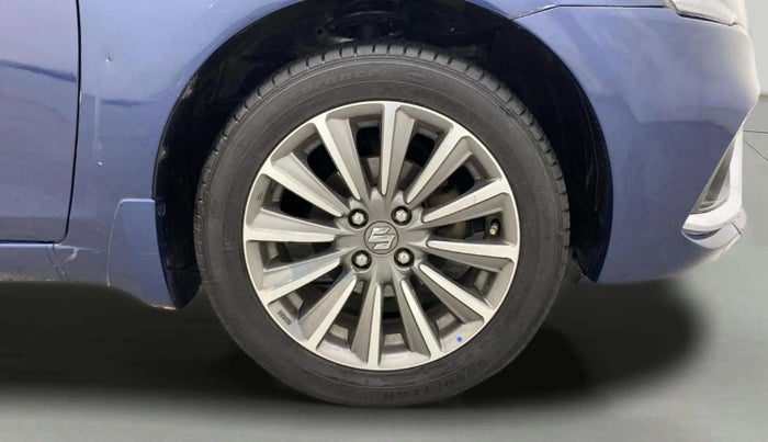 2019 Maruti Ciaz ALPHA  AT 1.5 SHVS PETROL, Petrol, Automatic, 70,737 km, Right Front Wheel