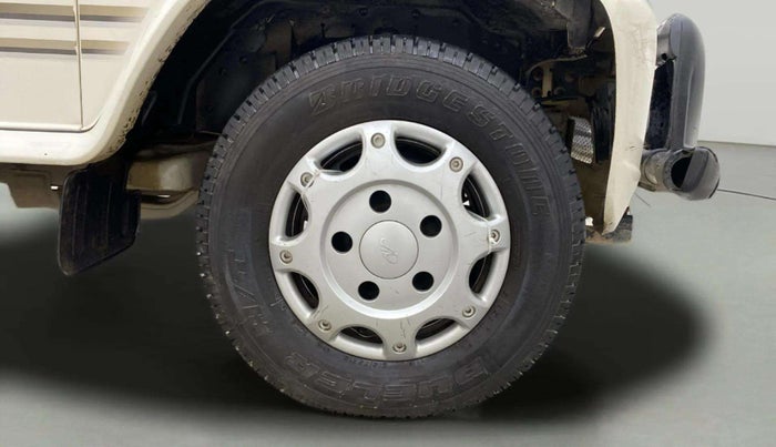 2020 Mahindra Bolero B6 (O), Diesel, Manual, 85,376 km, Right Front Wheel