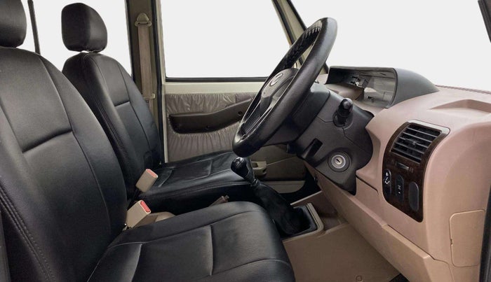 2020 Mahindra Bolero B6 (O), Diesel, Manual, 85,376 km, Right Side Front Door Cabin