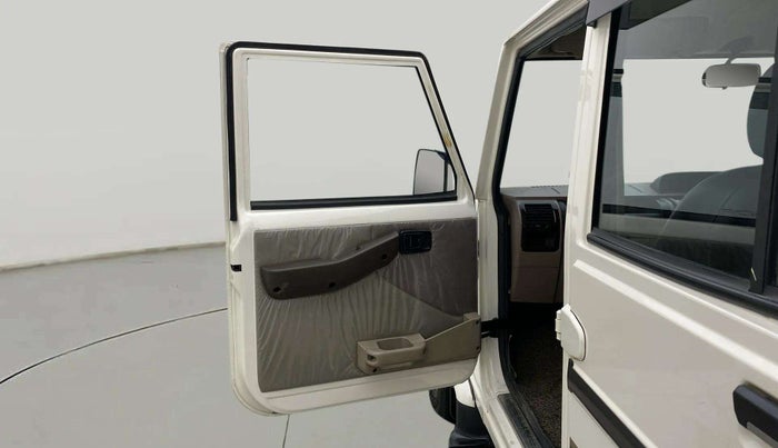 2020 Mahindra Bolero B6 (O), Diesel, Manual, 85,376 km, LHS Front Door