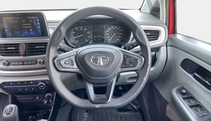 2020 Tata ALTROZ XT PETROL, Petrol, Manual, 13,095 km, Steering Wheel Close Up