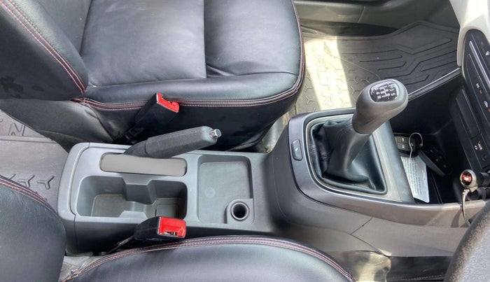 2020 Tata ALTROZ XT PETROL, Petrol, Manual, 13,095 km, Gear Lever