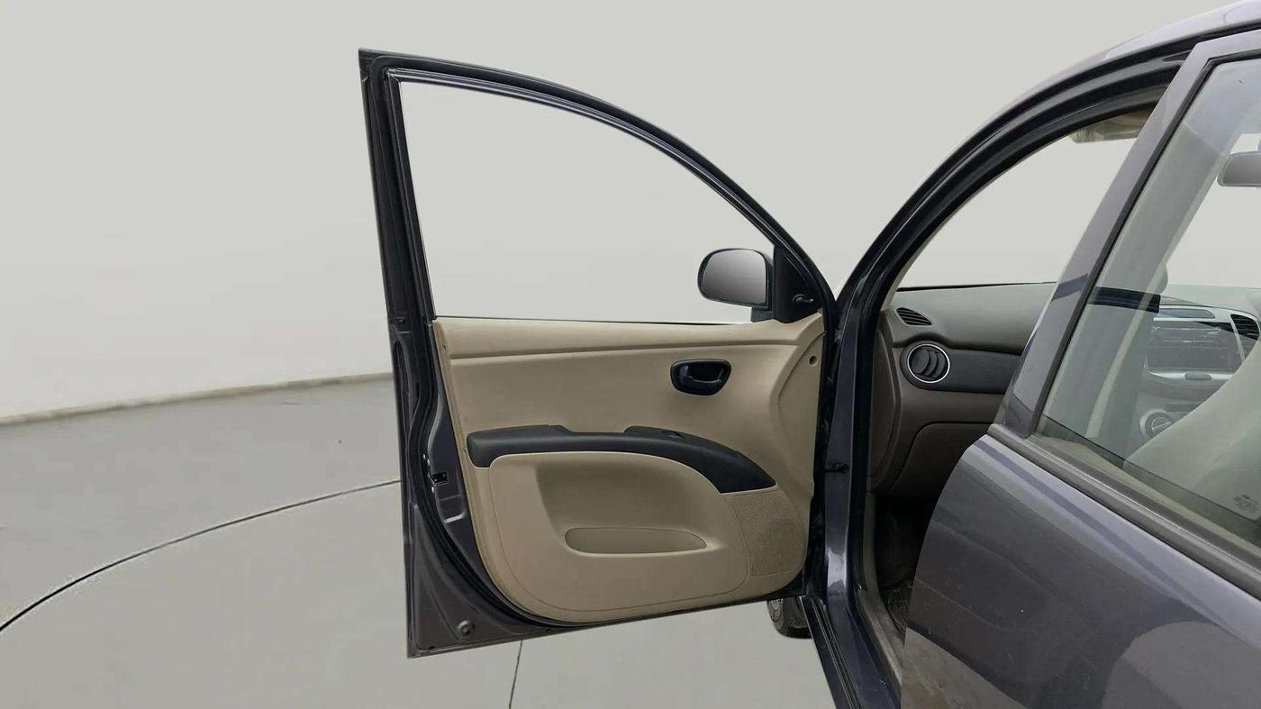 2015 Hyundai i10 MAGNA 1.1, Petrol, Manual, 37,498 km, LHS Front Door