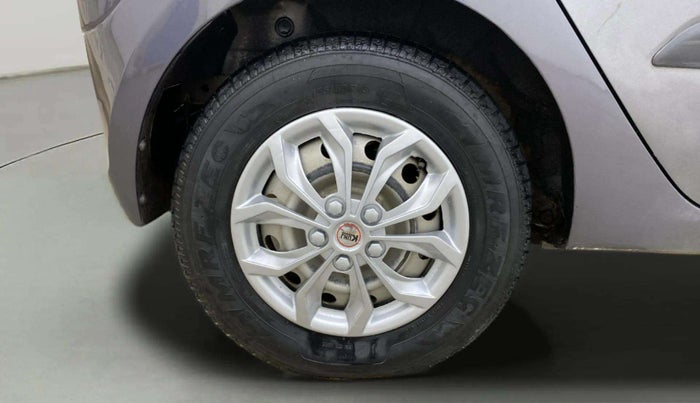 2015 Hyundai i10 MAGNA 1.1, Petrol, Manual, 37,241 km, Right Rear Wheel
