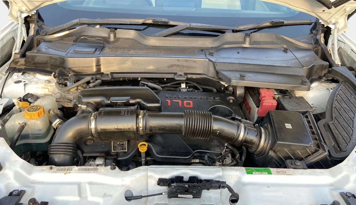 2023 Tata Safari Accomplished Plus AT, Diesel, Automatic, 18,733 km, Open Bonet