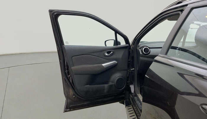 2022 Nissan Kicks XV 1.5, Petrol, Manual, 26,654 km, LHS Front Door