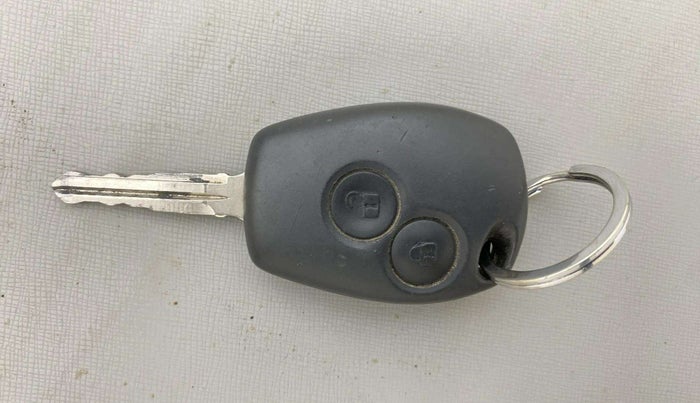 2022 Nissan Kicks XV 1.5, Petrol, Manual, 26,654 km, Key Close Up