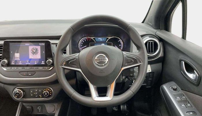 2022 Nissan Kicks XV 1.5, Petrol, Manual, 26,654 km, Steering Wheel Close Up