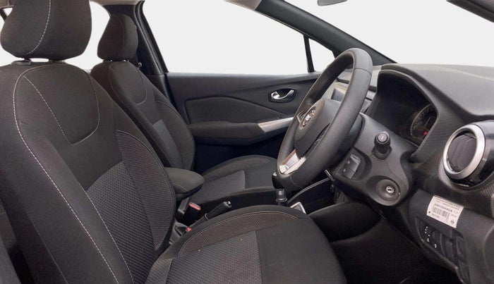 2022 Nissan Kicks XV 1.5, Petrol, Manual, 26,654 km, Right Side Front Door Cabin