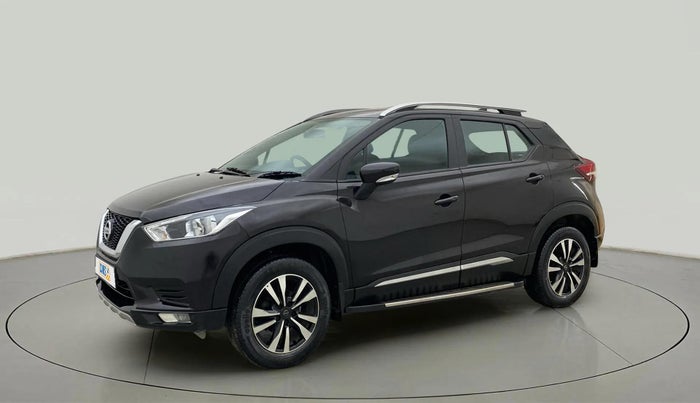 2022 Nissan Kicks XV 1.5, Petrol, Manual, 26,654 km, Left Front Diagonal