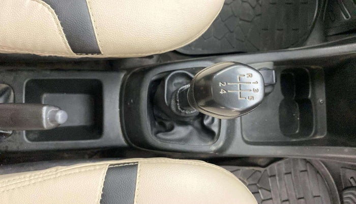 2019 Renault Kwid RXL, Petrol, Manual, 52,092 km, Gear Lever