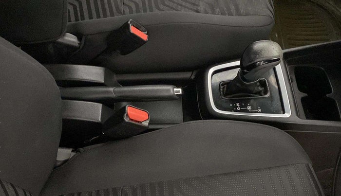 2018 Maruti Swift VXI AMT, Petrol, Automatic, 41,324 km, Gear Lever