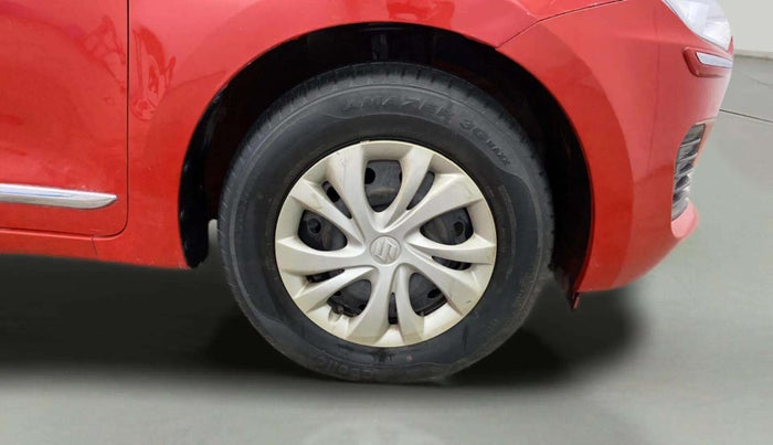 2018 Maruti Swift VXI AMT, Petrol, Automatic, 41,324 km, Right Front Wheel