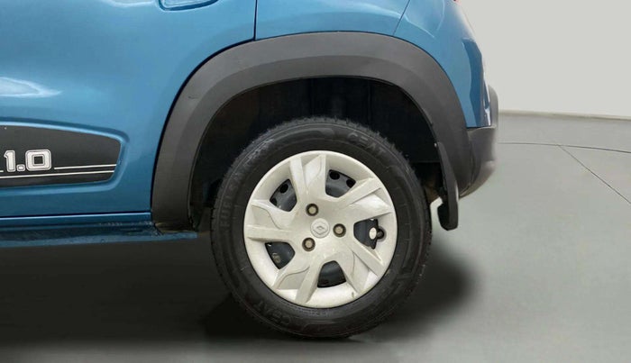 2022 Renault Kwid RXT 1.0 AMT, Petrol, Automatic, 11,501 km, Left Rear Wheel