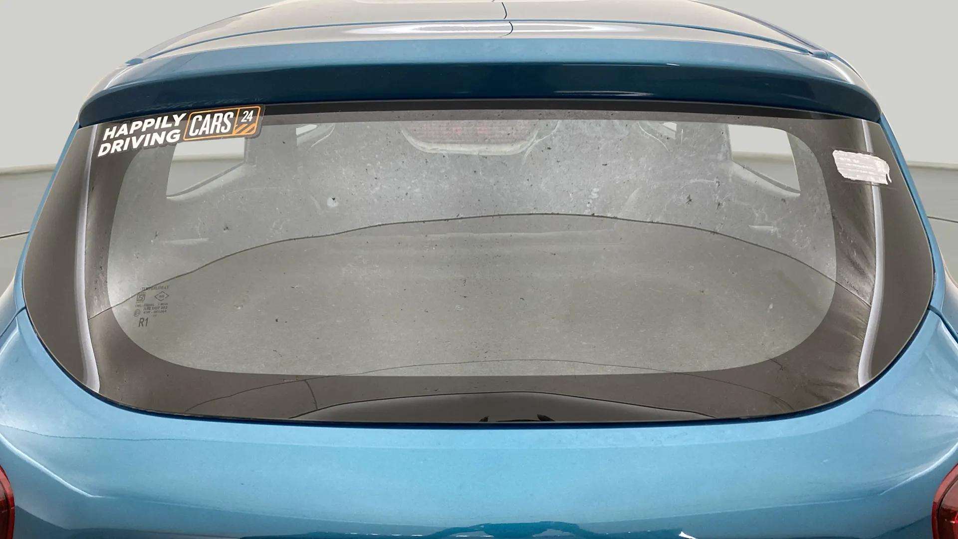 Rear-Windshield---Roof-25