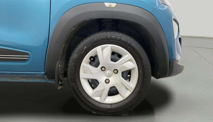 2022 Renault Kwid RXT 1.0 AMT, Petrol, Automatic, 11,501 km, Right Front Wheel