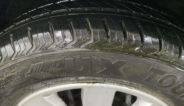 2014 Hyundai i20 ASTA 1.2, Petrol, Manual, 29,531 km, Left Front Tyre Tread
