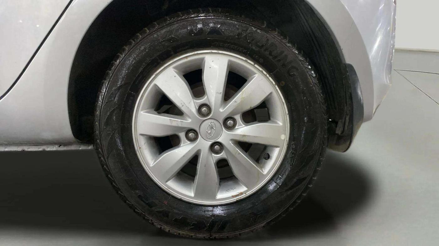 2014 Hyundai i20 ASTA 1.2, Petrol, Manual, 29,531 km, Left Rear Wheel