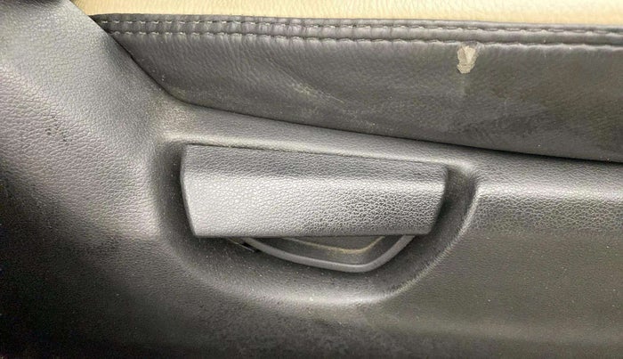 2021 Hyundai NEW SANTRO SPORTZ AMT, Petrol, Automatic, 24,533 km, Driver Side Adjustment Panel