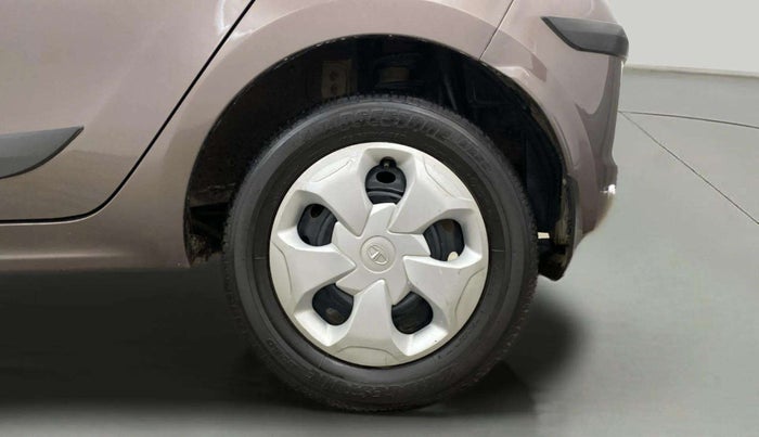 2017 Tata Tiago XT PETROL, Petrol, Manual, 25,359 km, Left Rear Wheel
