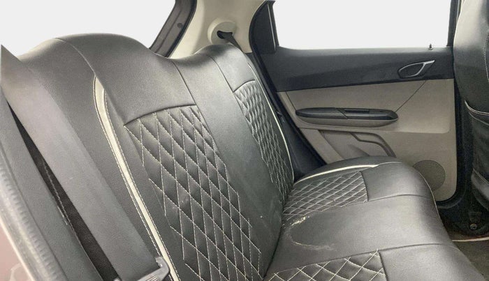 2017 Tata Tiago XT PETROL, Petrol, Manual, 25,359 km, Right Side Rear Door Cabin