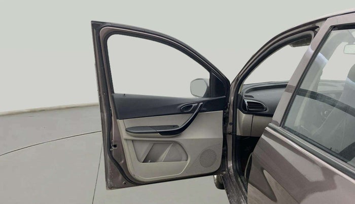 2017 Tata Tiago XT PETROL, Petrol, Manual, 25,359 km, LHS Front Door
