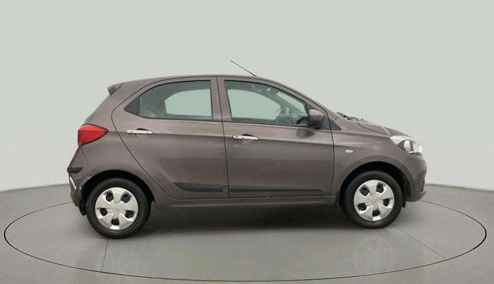 2017 Tata Tiago XT PETROL, Petrol, Manual, 25,359 km, Right Side View
