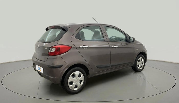 2017 Tata Tiago XT PETROL, Petrol, Manual, 25,359 km, Right Back Diagonal