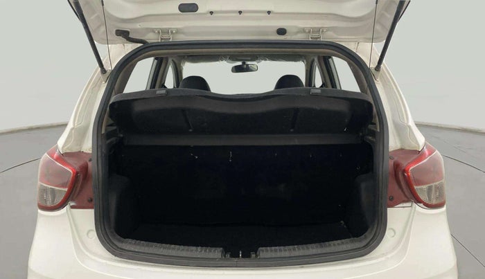 2018 Hyundai Grand i10 MAGNA 1.2 KAPPA VTVT, Petrol, Manual, 77,646 km, Boot Open Zoomed View