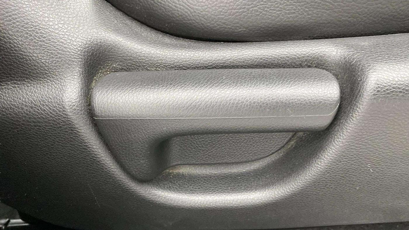 2022 Honda WR-V 1.2L I-VTEC VX MT, Petrol, Manual, 33,167 km, Driver Side Adjustment Panel