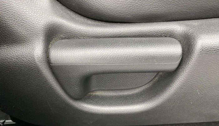 2022 Honda WR-V 1.2L I-VTEC VX MT, Petrol, Manual, 33,167 km, Driver Side Adjustment Panel