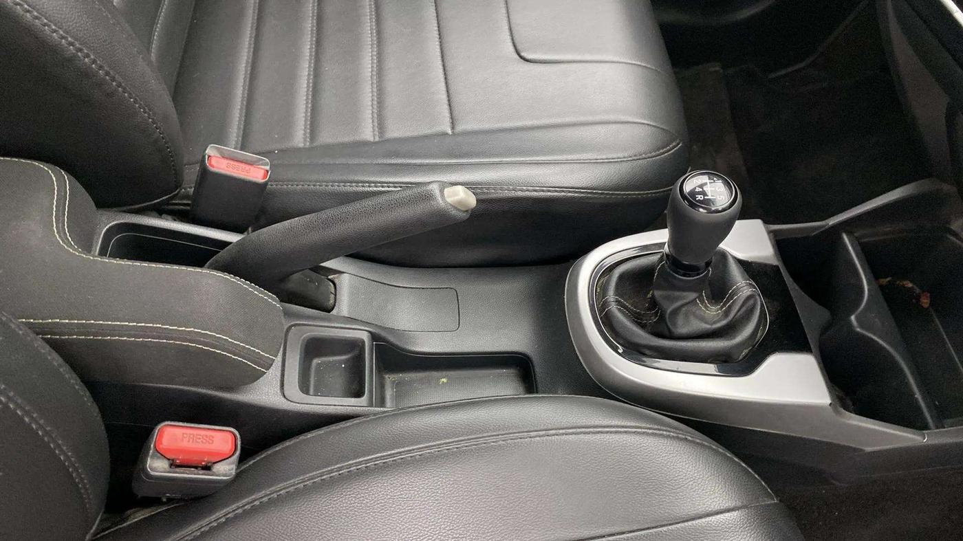 2022 Honda WR-V 1.2L I-VTEC VX MT, Petrol, Manual, 33,167 km, Gear Lever