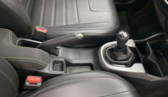 2022 Honda WR-V 1.2L I-VTEC VX MT, Petrol, Manual, 33,167 km, Gear Lever