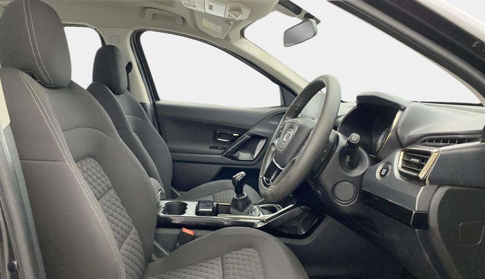 2022 Tata Safari XT PLUS, Diesel, Manual, 54,852 km, Right Side Front Door Cabin