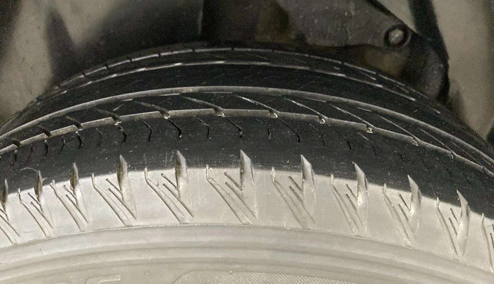 2022 Tata Safari XT PLUS, Diesel, Manual, 54,852 km, Right Rear Tyre Tread