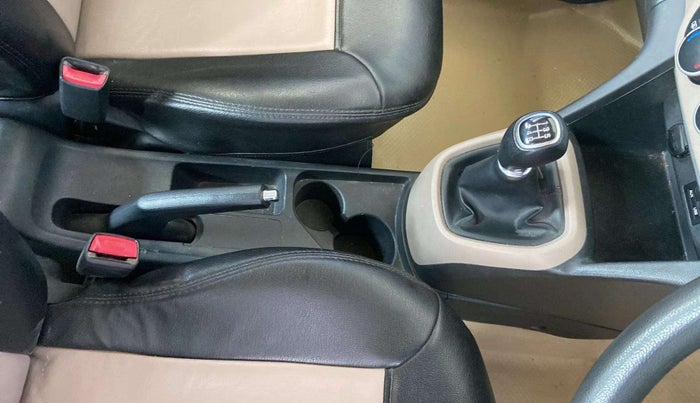 2018 Hyundai Grand i10 SPORTZ 1.2 KAPPA VTVT, Petrol, Manual, 41,106 km, Gear Lever