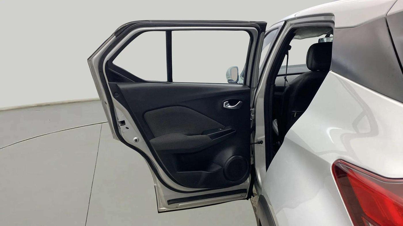 2019 Nissan Kicks XL 1.5, Petrol, Manual, 27,818 km, LHS Rear Door