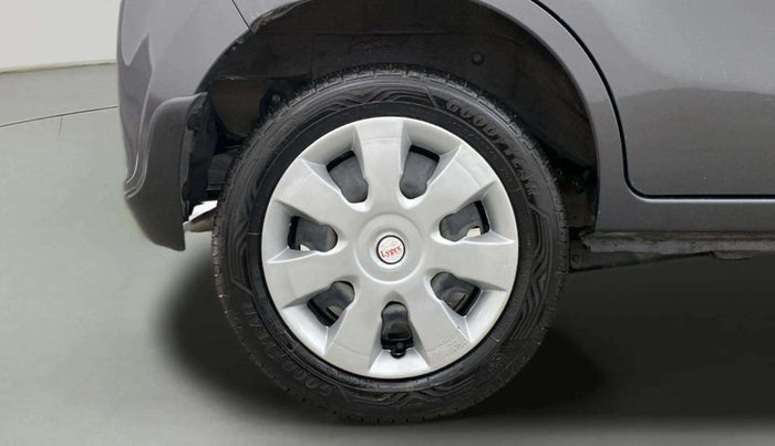 2016 Maruti Alto K10 VXI (O) AMT, Petrol, Automatic, 25,731 km, Right Rear Wheel