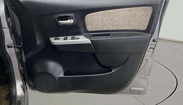 2015 Maruti Wagon R 1.0 VXI, Petrol, Manual, 22,380 km, Driver Side Door Panels Control