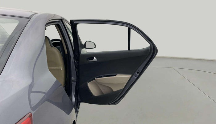 2018 Hyundai Xcent SX 1.2 (O), Petrol, Manual, 55,546 km, RHS Rear Door