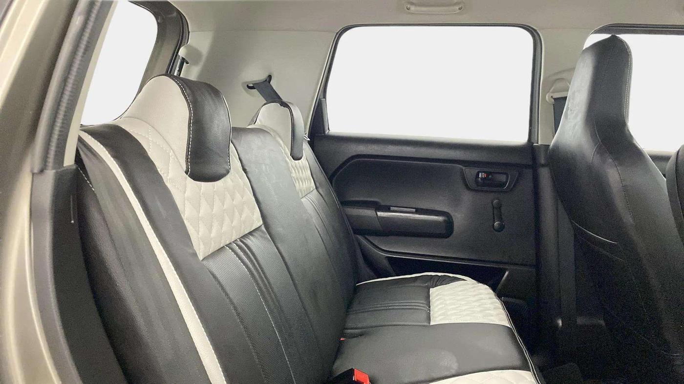 2020 Maruti New Wagon-R LXI CNG (O) 1.0, CNG, Manual, 67,884 km, Right Side Rear Door Cabin