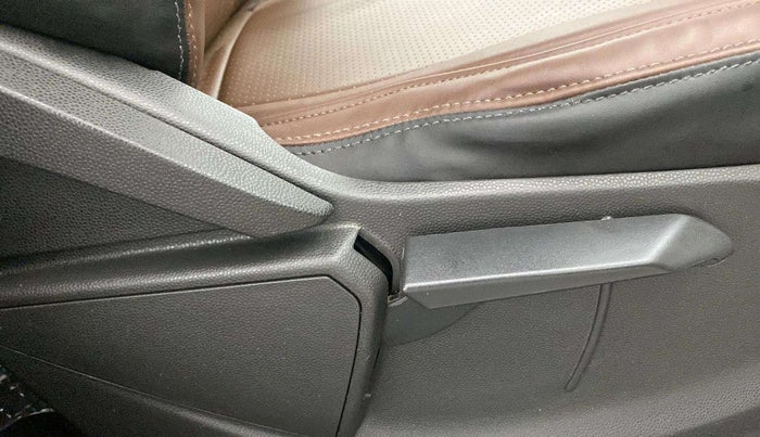 2016 Ford Ecosport TREND 1.5L PETROL, Petrol, Manual, 58,607 km, Driver Side Adjustment Panel